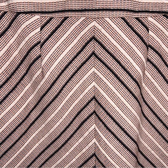 SIZE 10 LOFT SKIRT PINK MINI STRIPED BLACK LINED - Picture 3 of 7